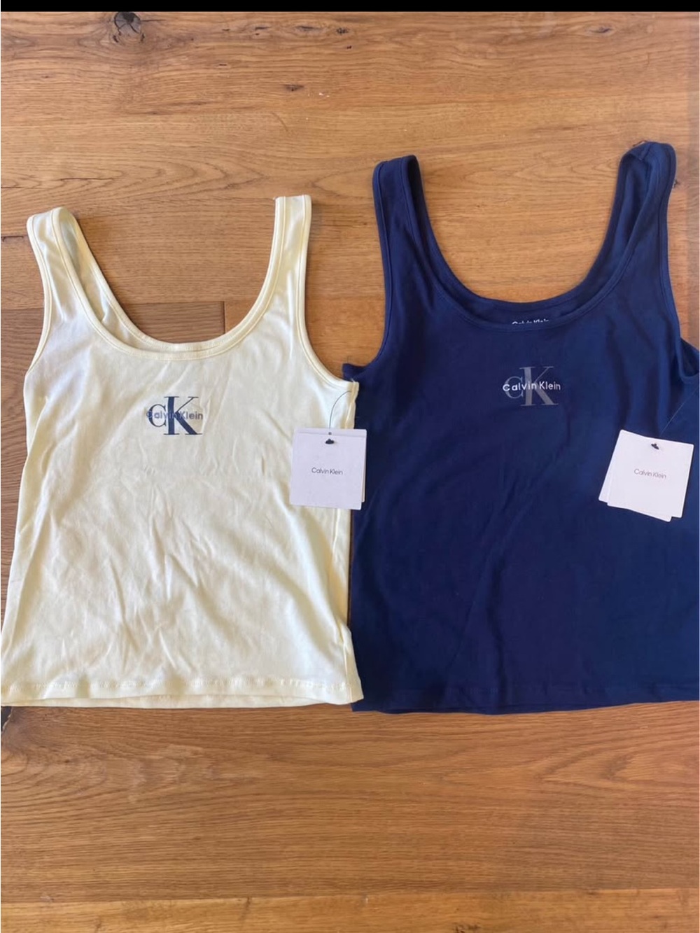 Brand New Calvin Klein Women’s Scoop Neck Tank Top — Yellow and Navy